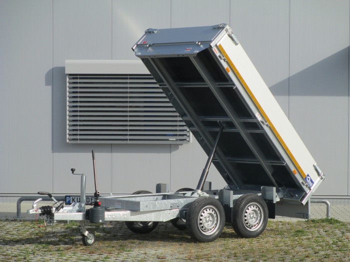 Eduard 2726-J-72 Rückwärtskipper mit Handpumpe – Bild 12