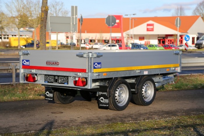 Eduard 2726-J-63 Rückwärtskipper mit Handpumpe – Bild 2