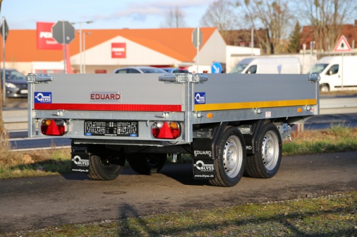 Eduard 2726-J-63 Rückwärtskipper mit Handpumpe – Bild 4