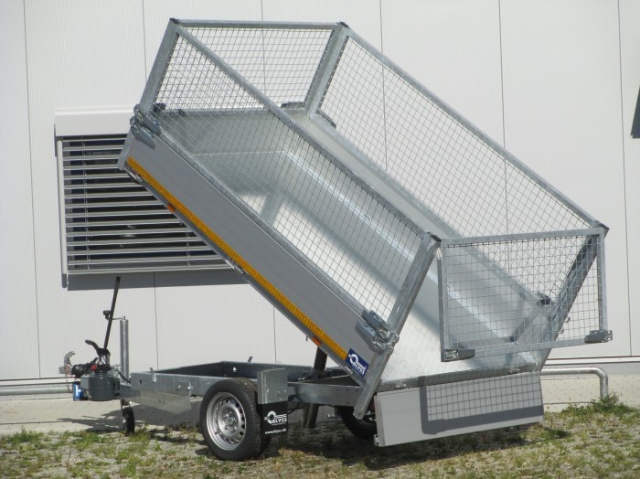 Eduard 1526-J-63 Rückwärtskipper mit Handpumpe – Bild 6
