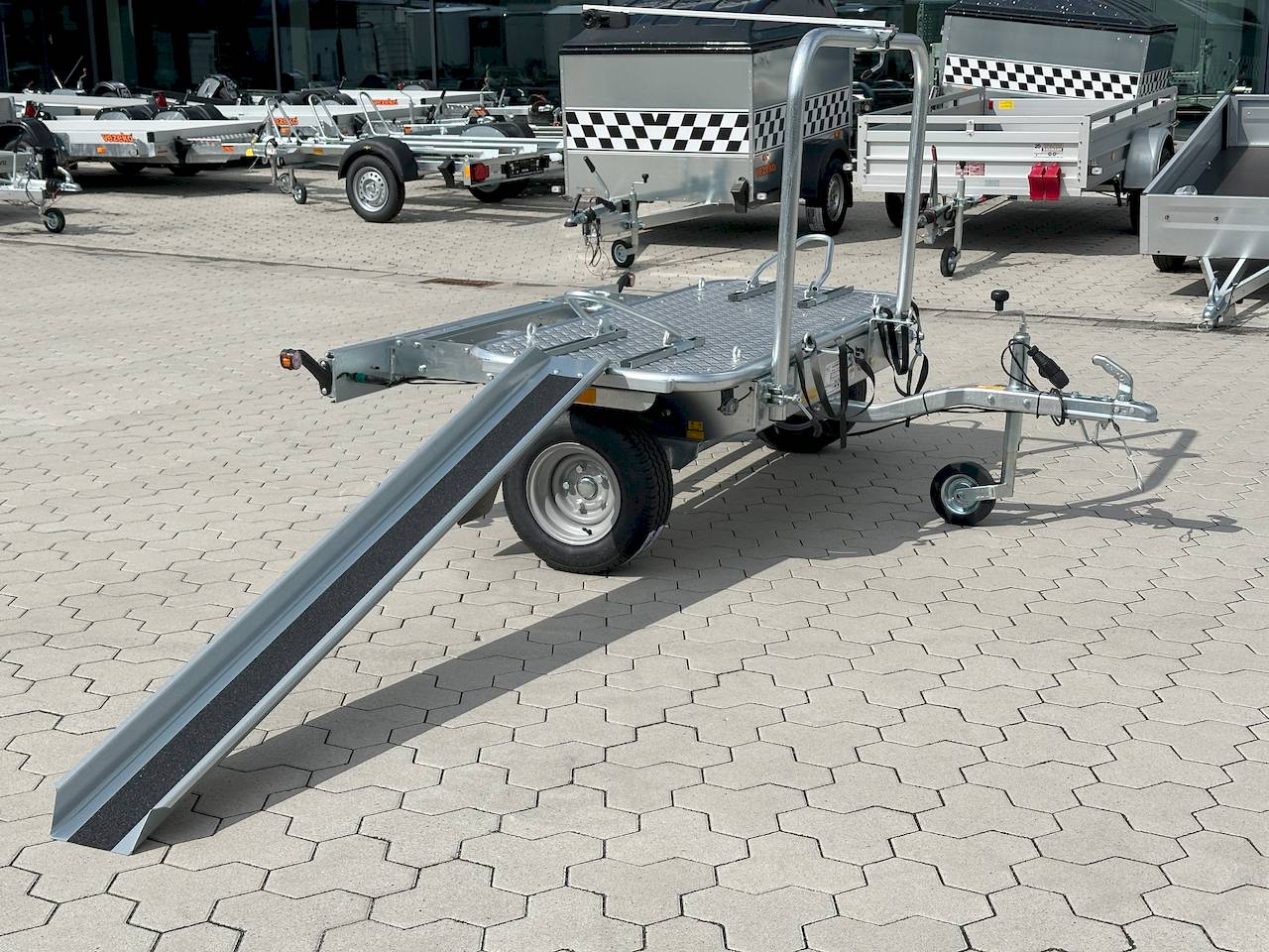 Debon Roadster Camp | Wohnmobilanhänger 80X200CM 750KG Motorradanhänger | Fahrradanhänger – Bild 7