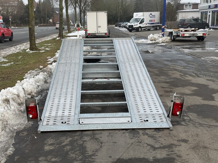 Saturn 3545 Fahrzeugtransporter – Bild 5
